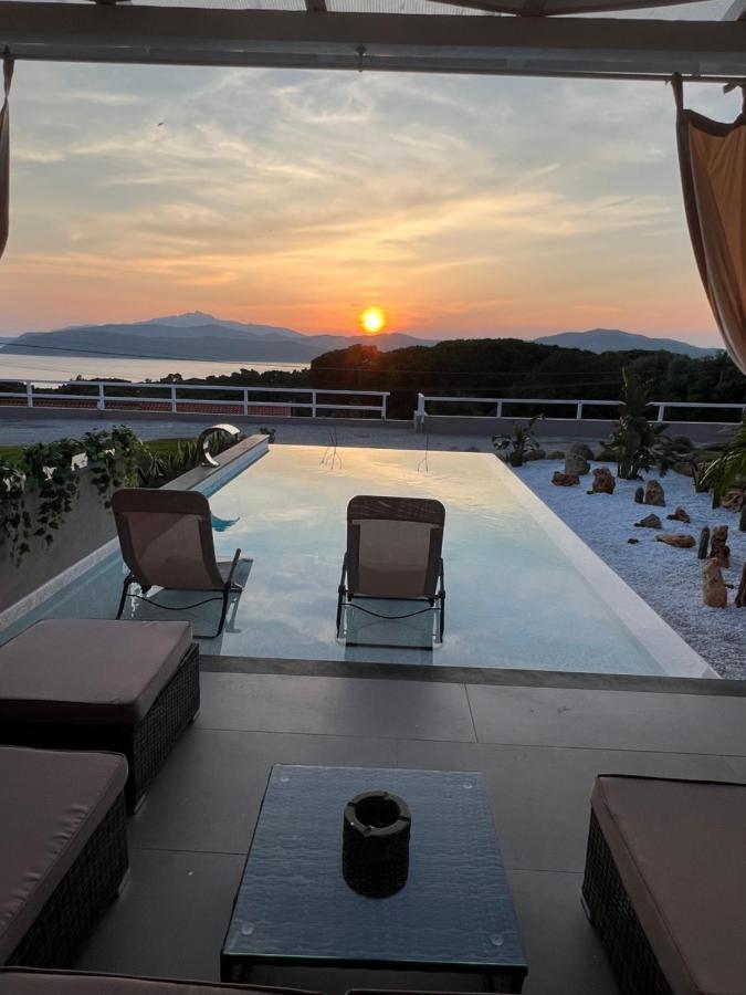 Villa Messina Capoliveri  Eksteriør billede